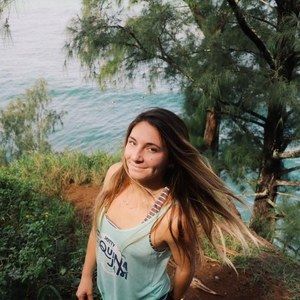 Meet your Posher, Lizzy